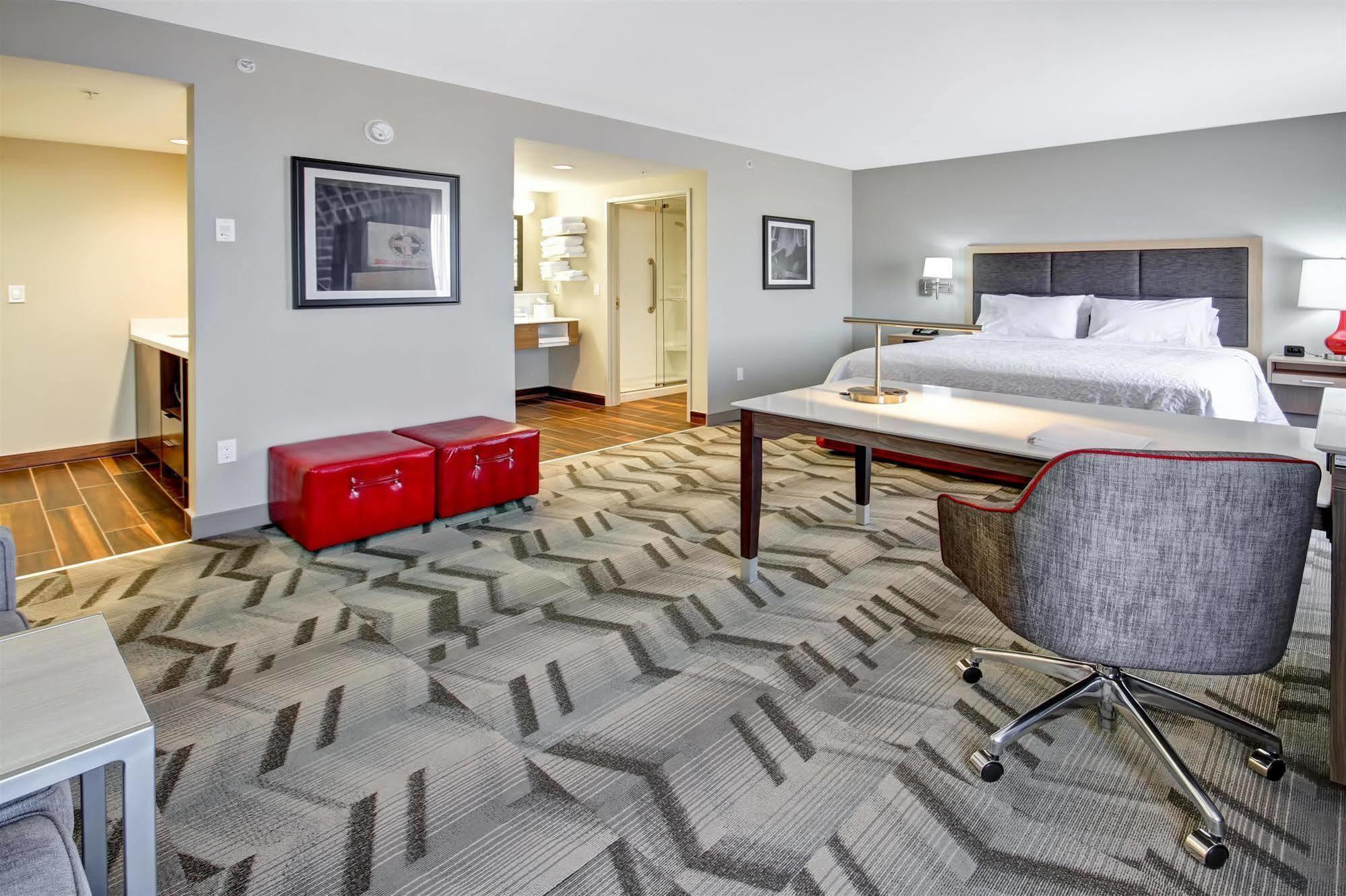 Hampton Inn & Suites By Hilton Grande Prairie Εξωτερικό φωτογραφία